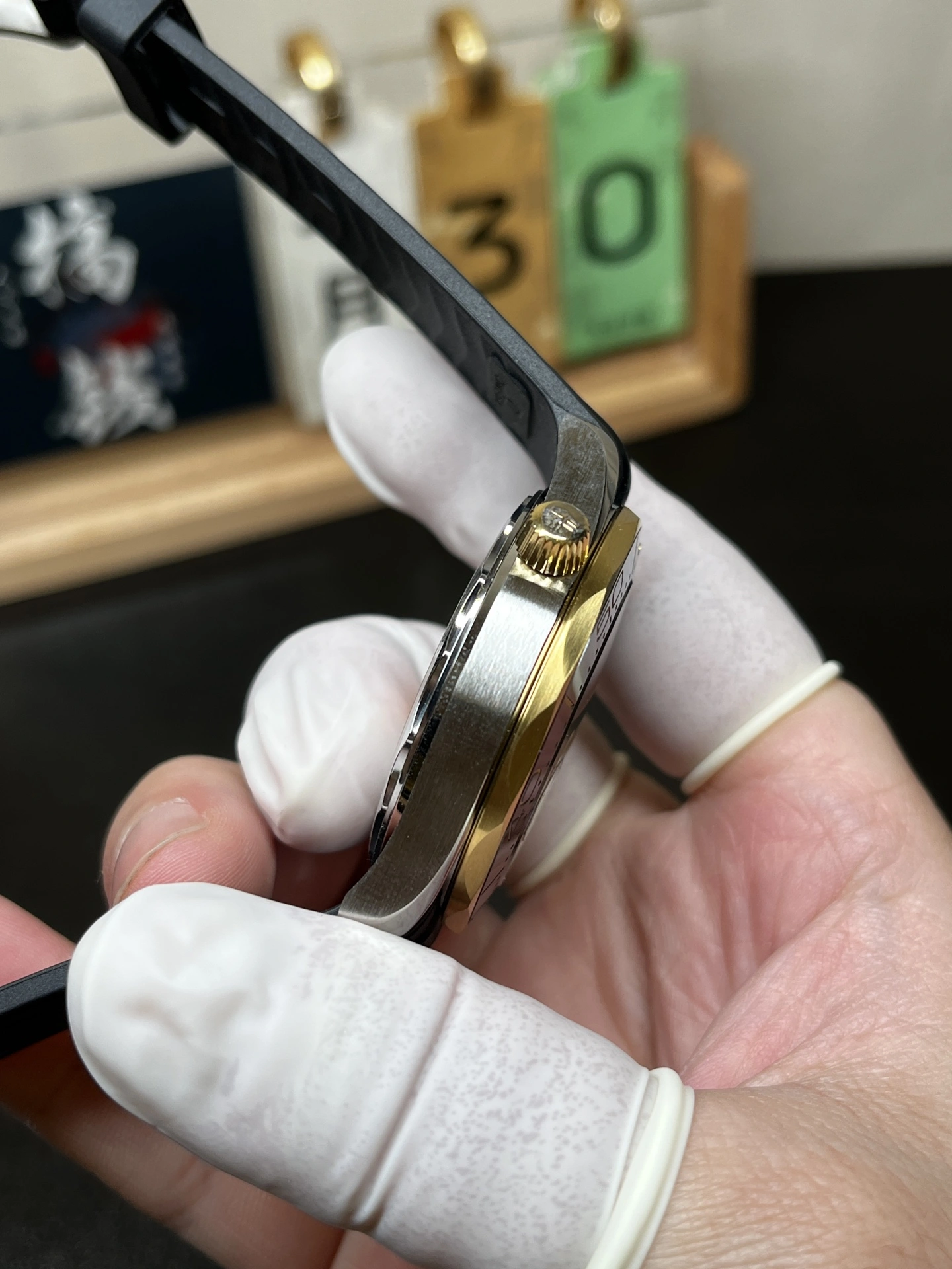 CBD Factory Omega Seamaster Diver 300M 42mm Two-Tone Yellow Gold Black Dial (210.22.42.20.01.001) 1:1 Super Clone – DD8800 Movement MoistureWicking 282